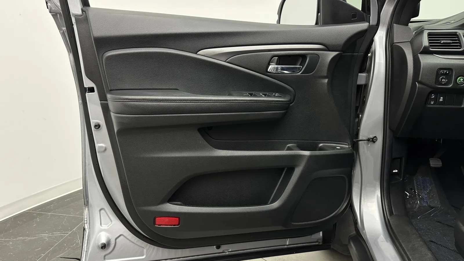 Honda Pilot photo 11