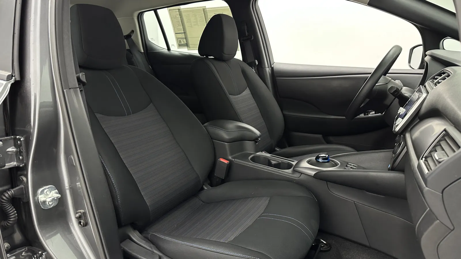 Nissan Leaf photo 39