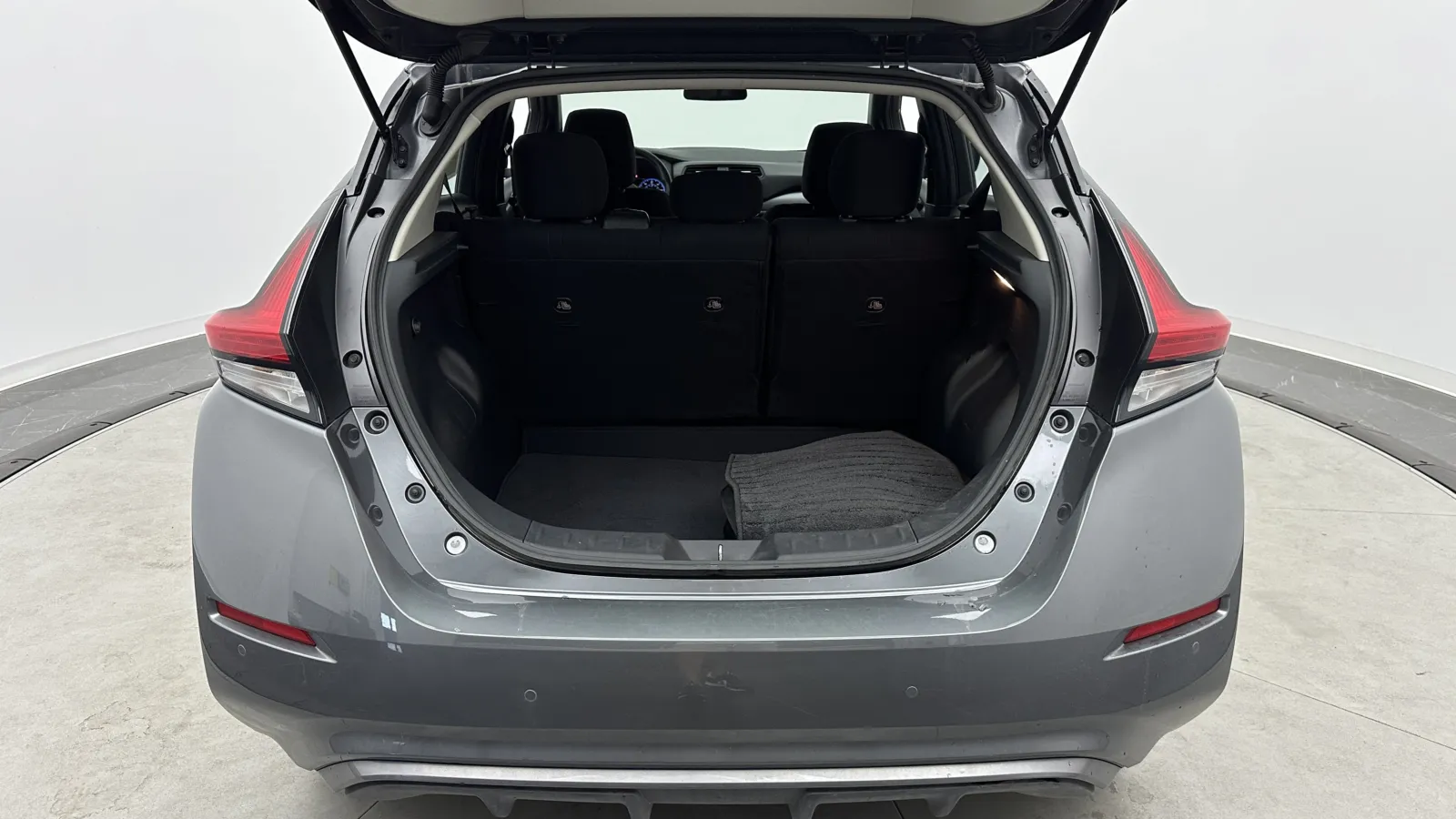 Nissan Leaf photo 29
