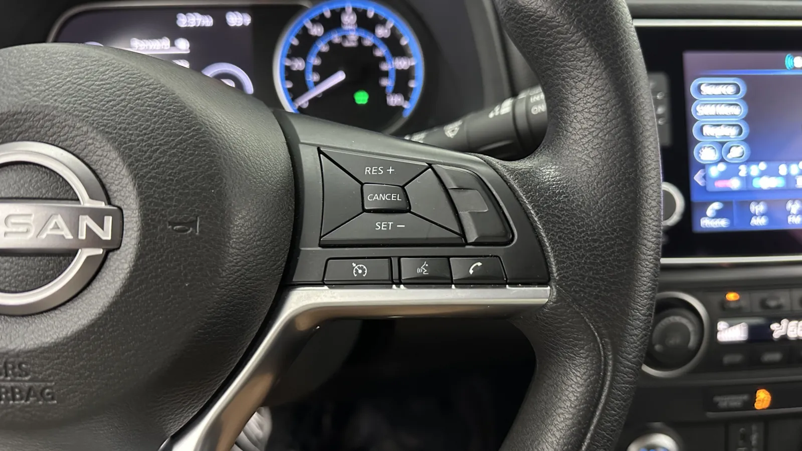 Nissan Leaf photo 23
