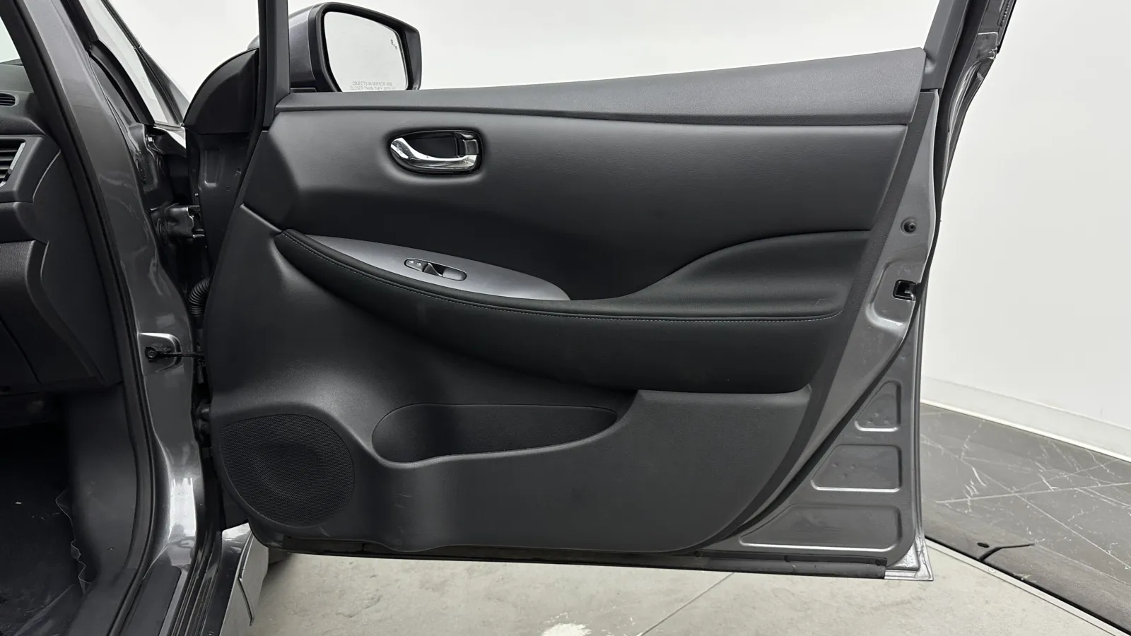 Nissan Leaf photo 37