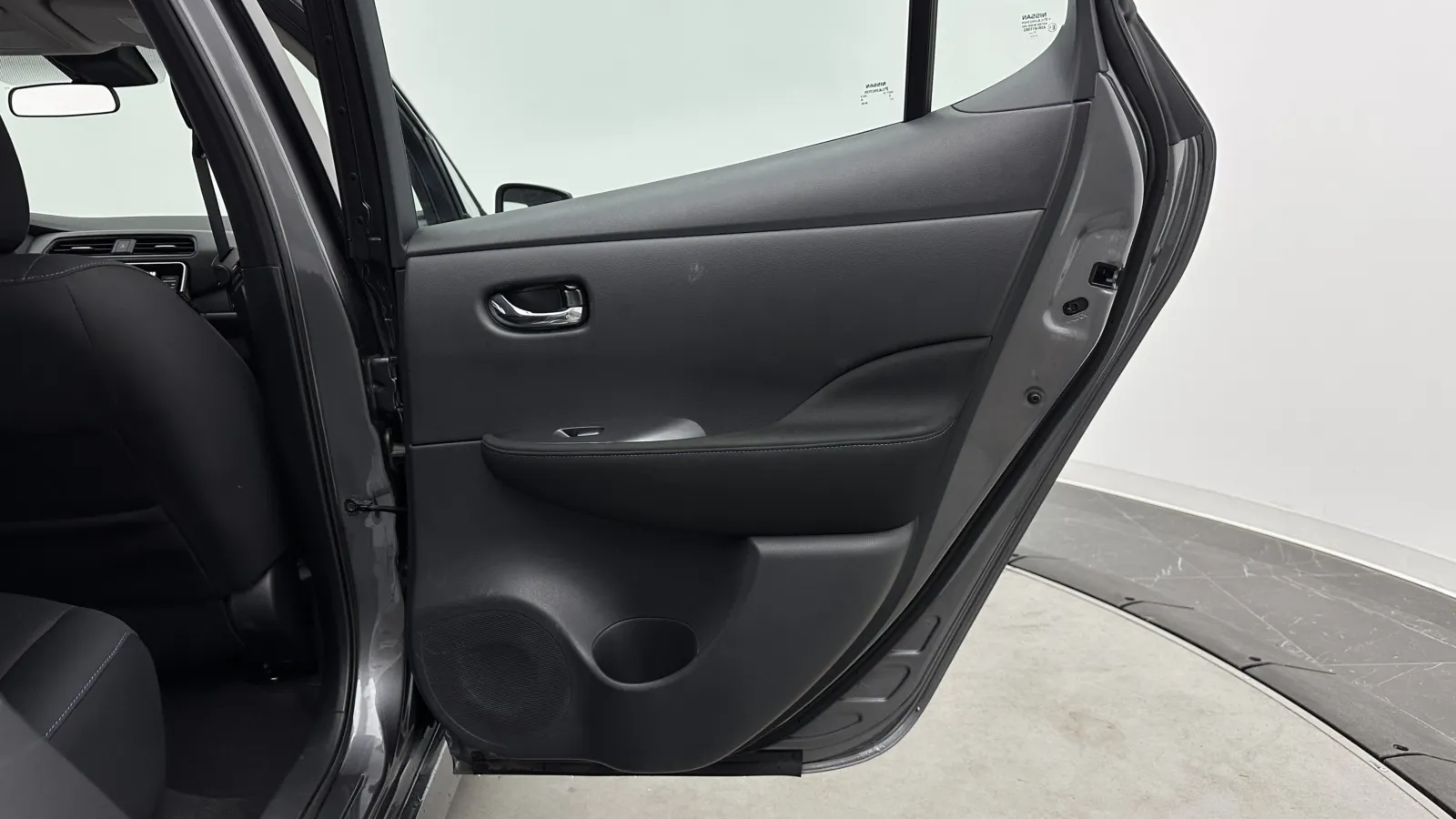 Nissan Leaf photo 31