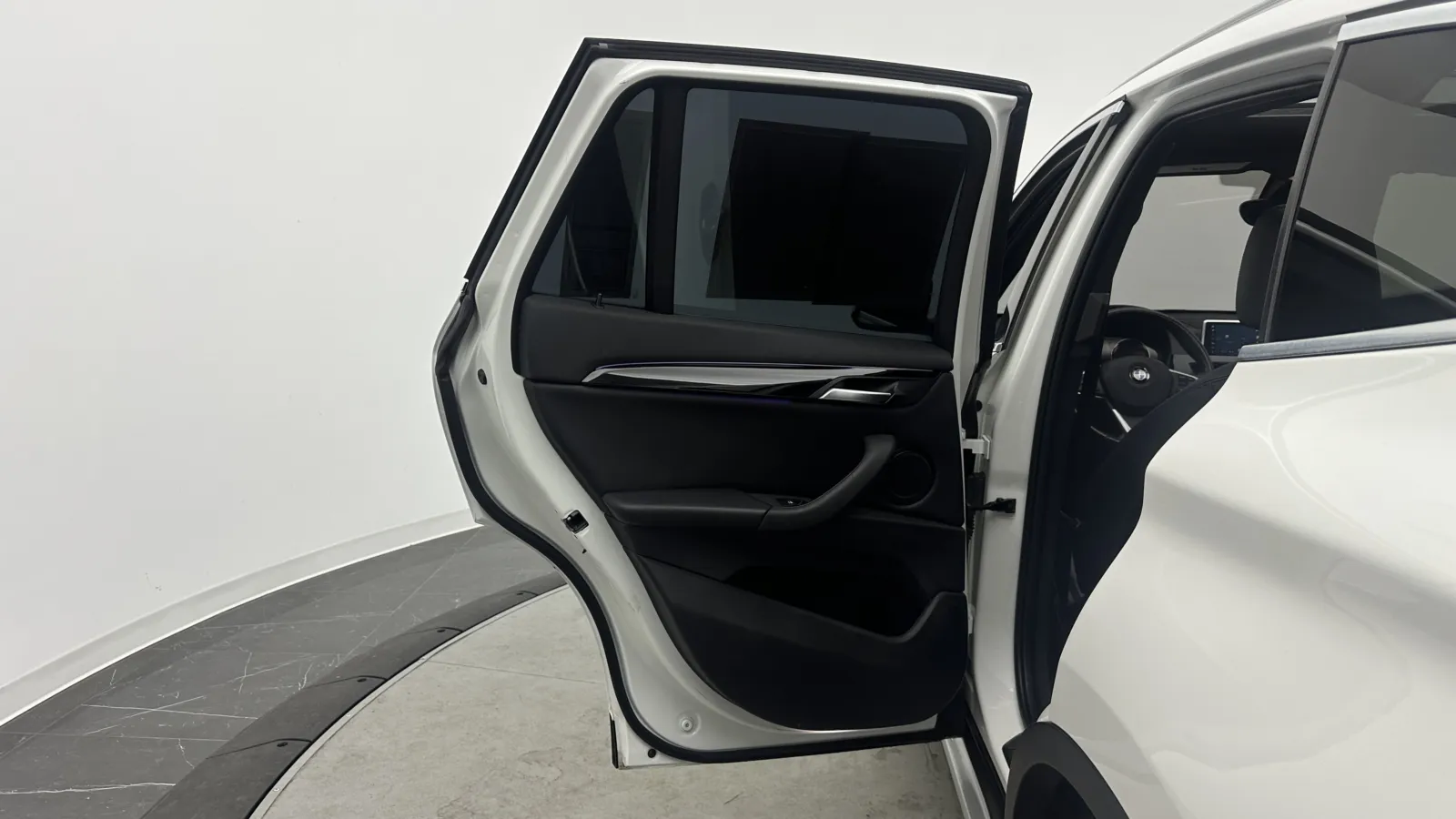 BMW X1 photo 23