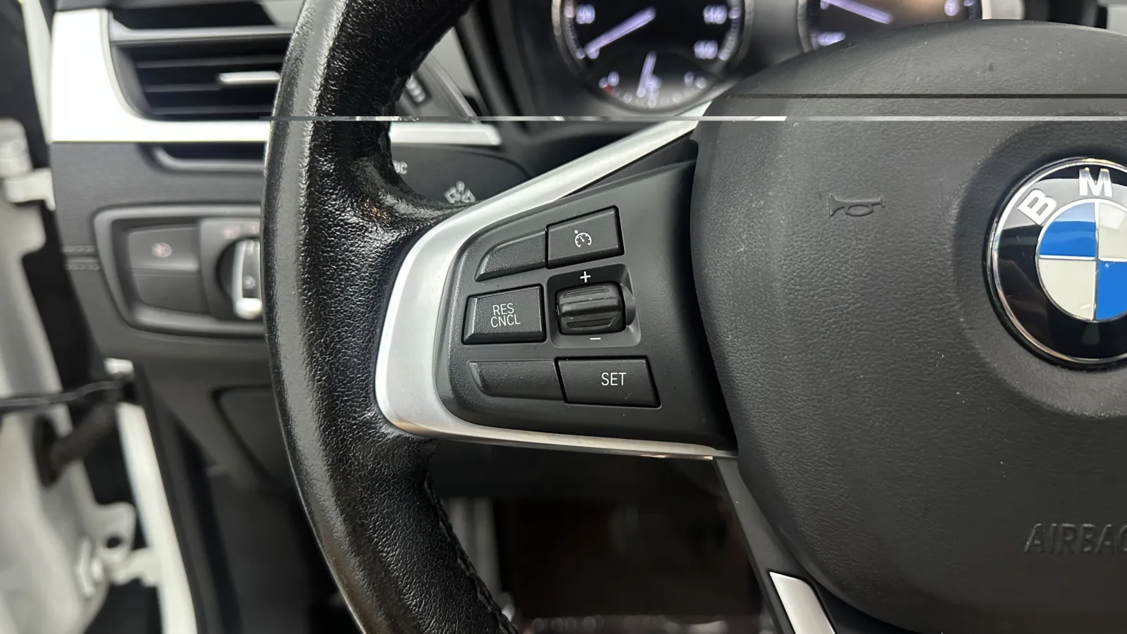 BMW X1 photo 18