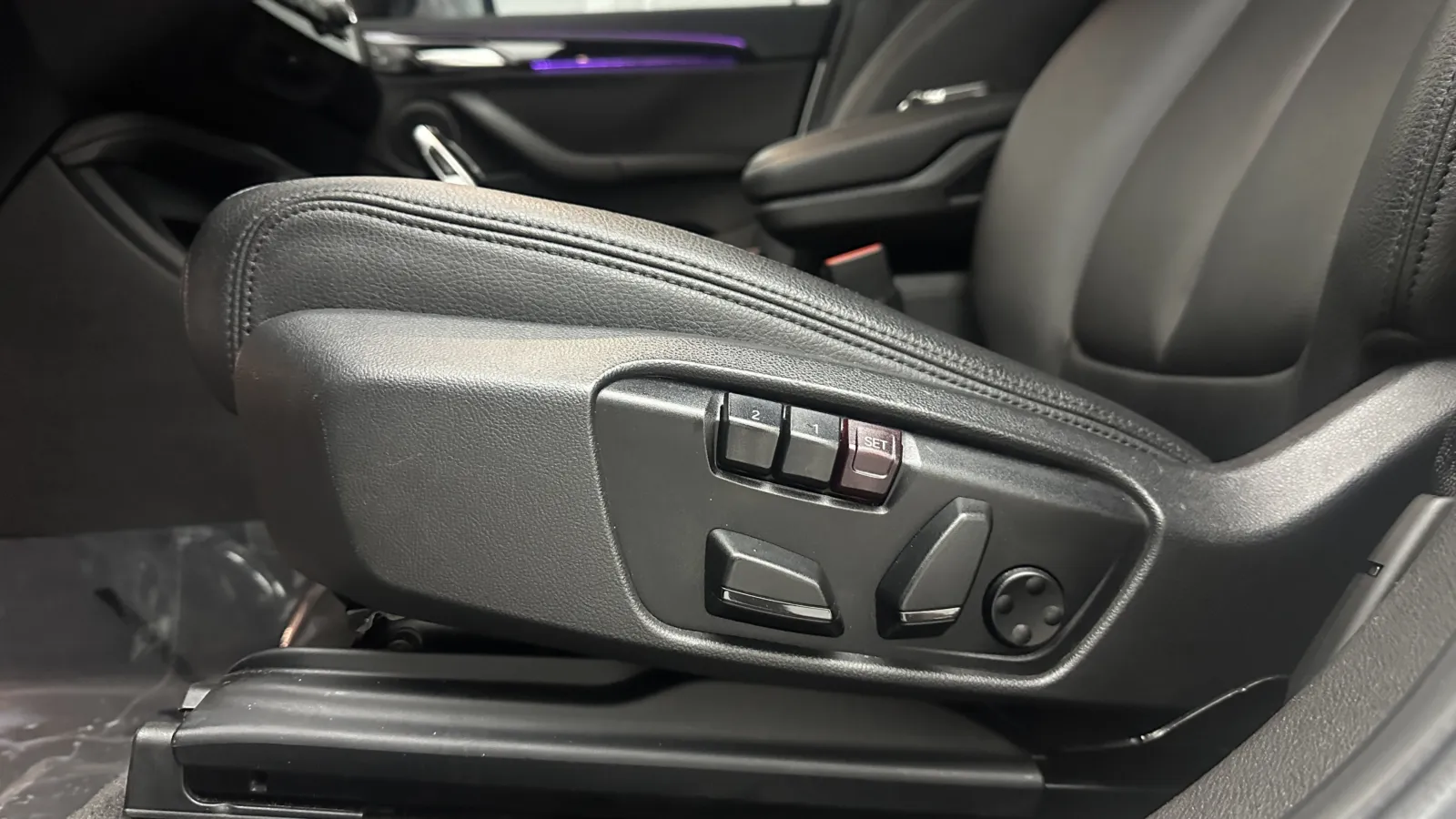 BMW X1 photo 10