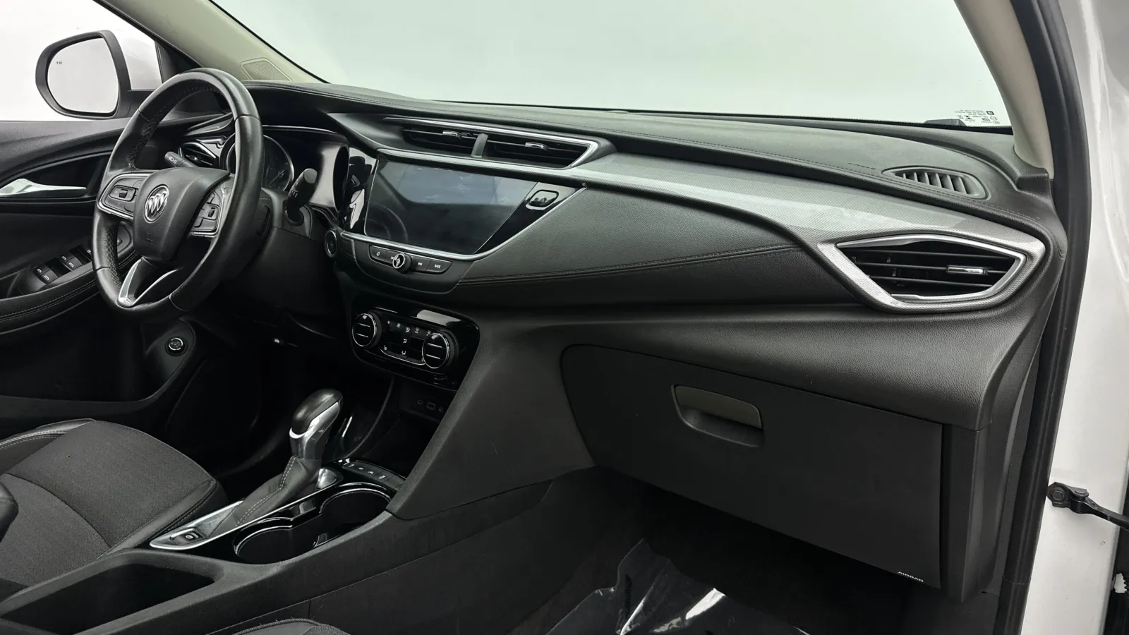 Buick Encore GX photo 38