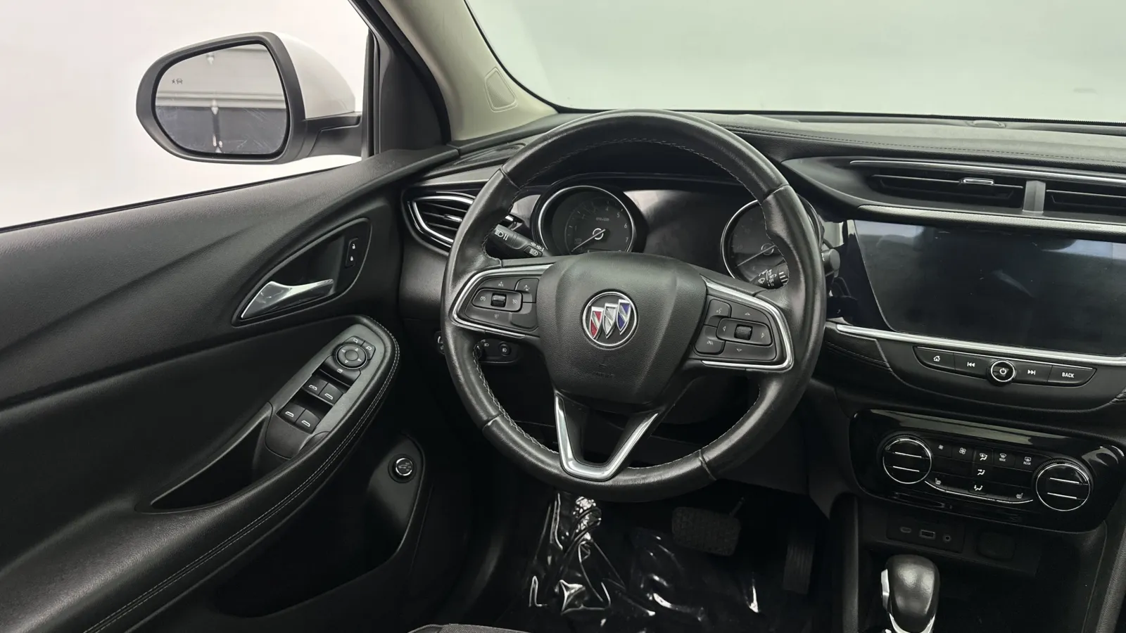 Buick Encore GX photo 32