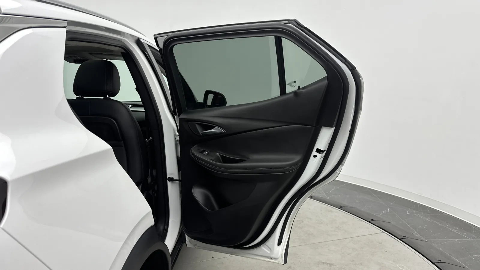 Buick Encore GX photo 29