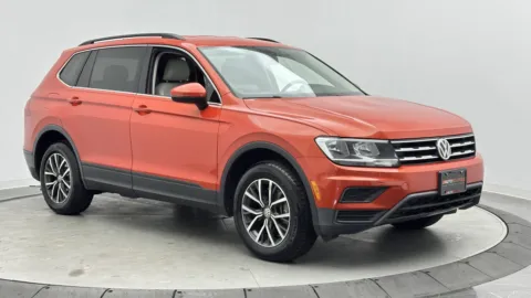Another view of 2019 Volkswagen Tiguan SE for sale in Jacksonville, FL at Auto Boutique Florida