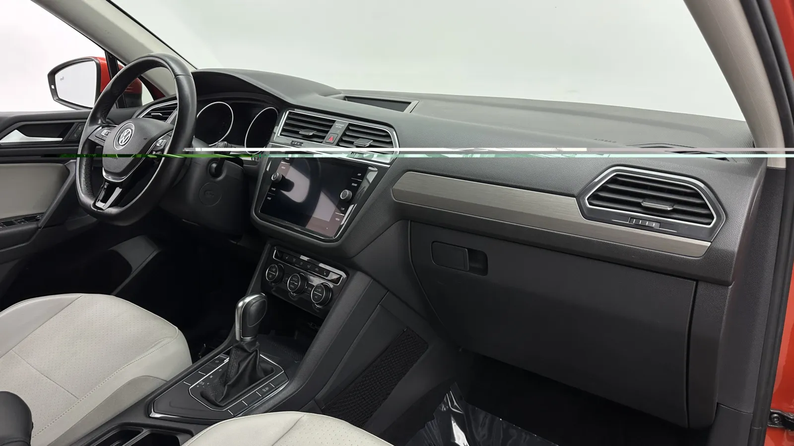 Volkswagen Tiguan photo 35