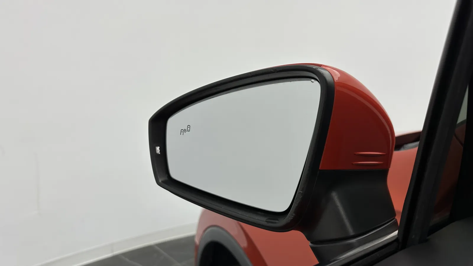 Volkswagen Tiguan photo 12