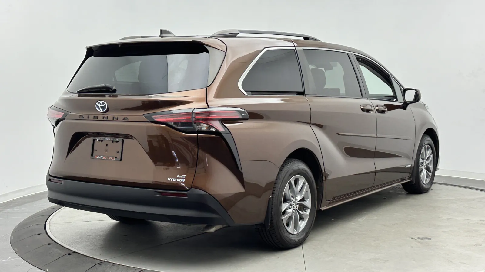 Toyota Sienna photo 7