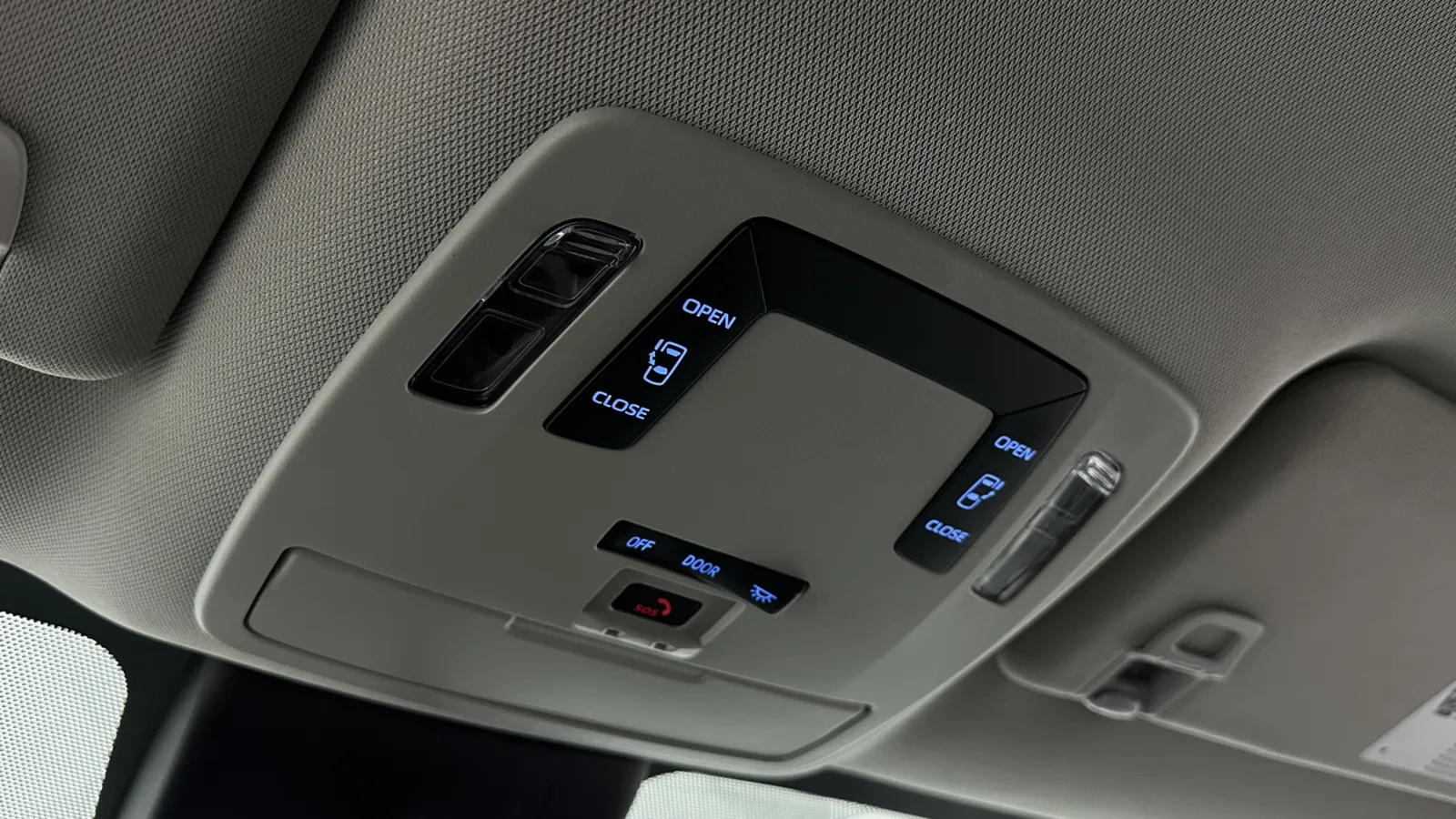 Toyota Sienna photo 23