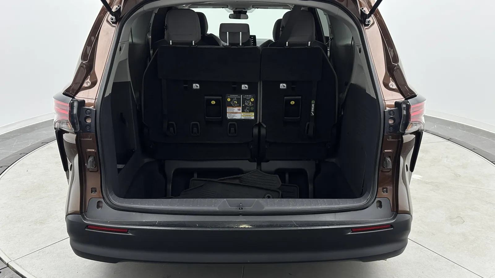 Toyota Sienna photo 25