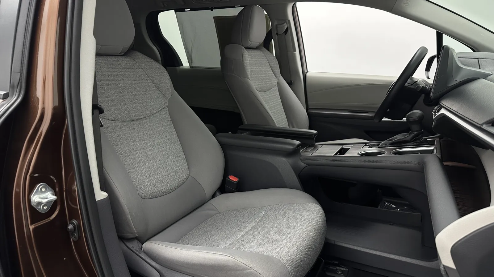 Toyota Sienna photo 30