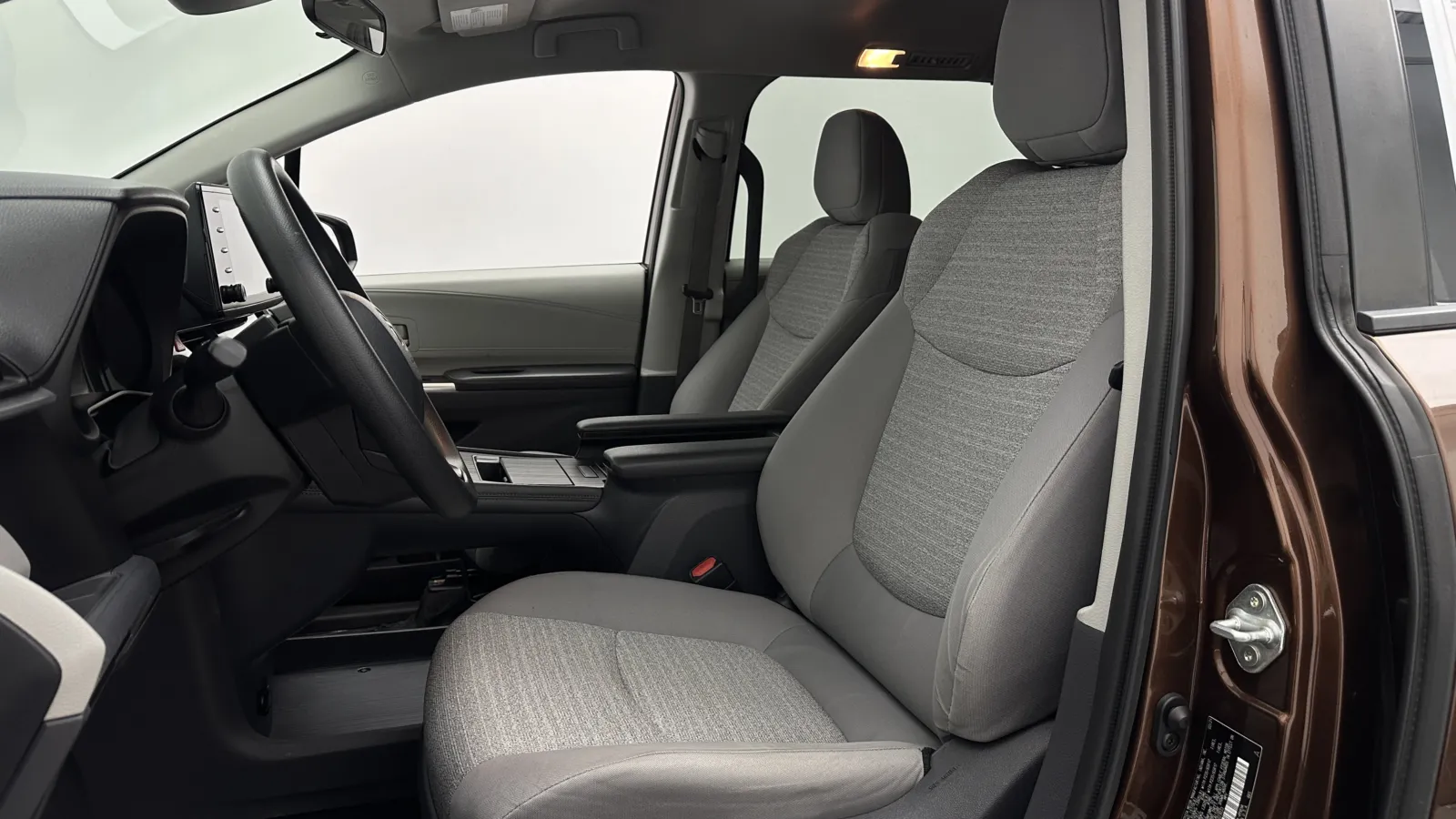 Toyota Sienna photo 14