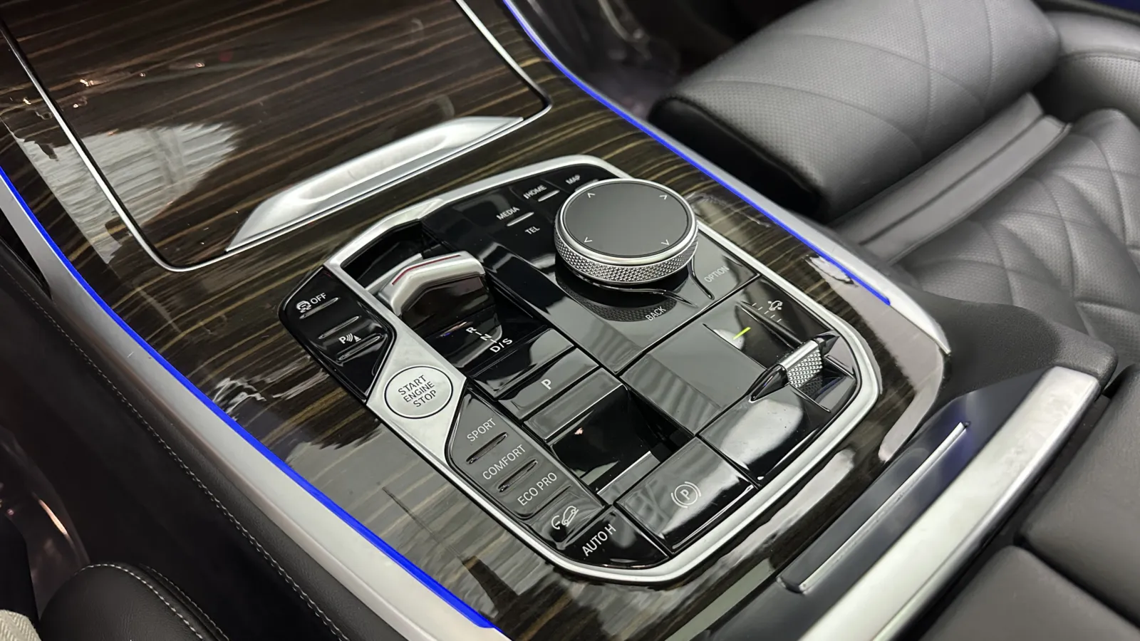 BMW X7 photo 20