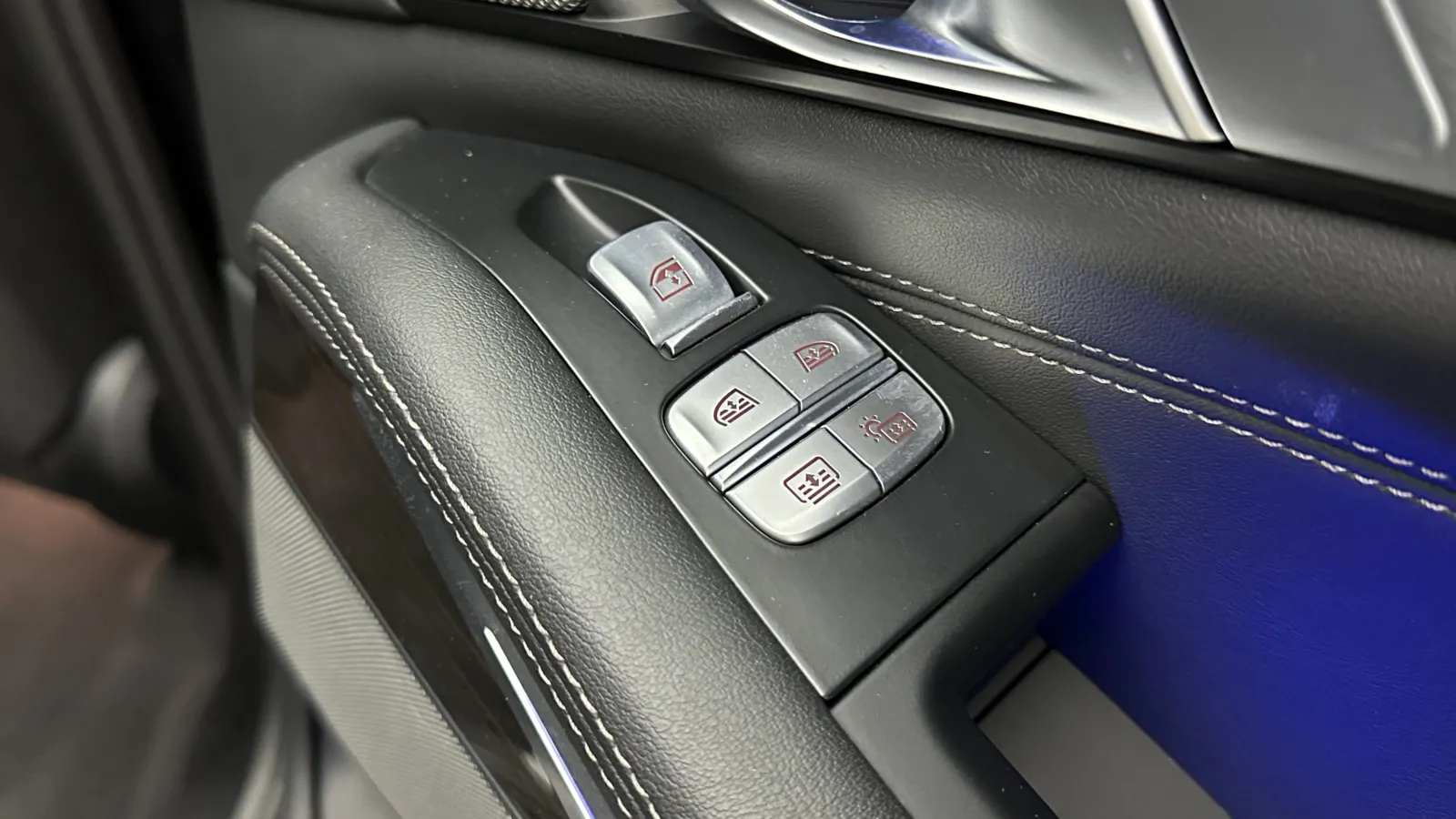 BMW X7 photo 47