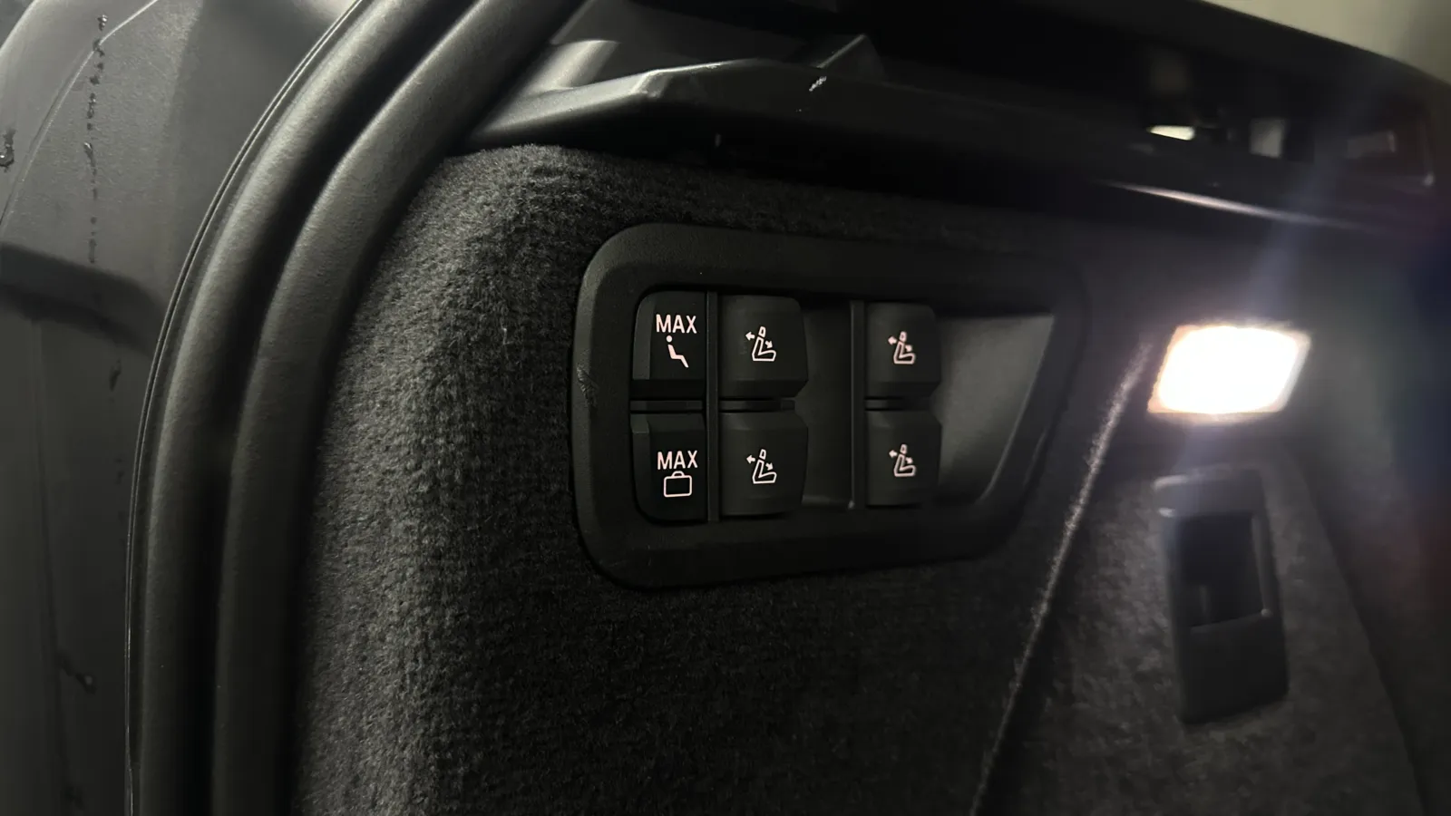 BMW X7 photo 33