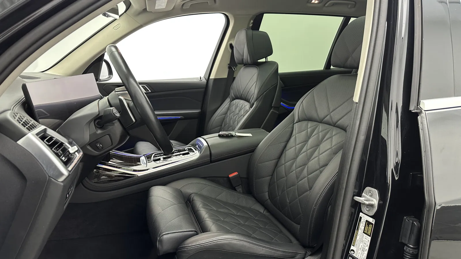 BMW X7 photo 17