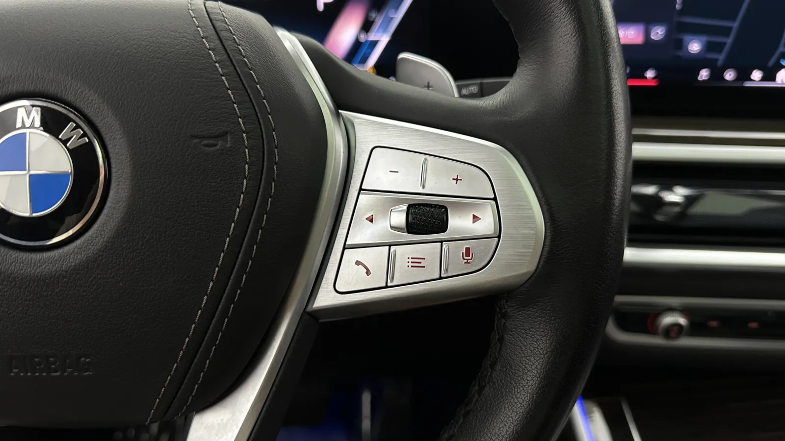 BMW X7 photo 22