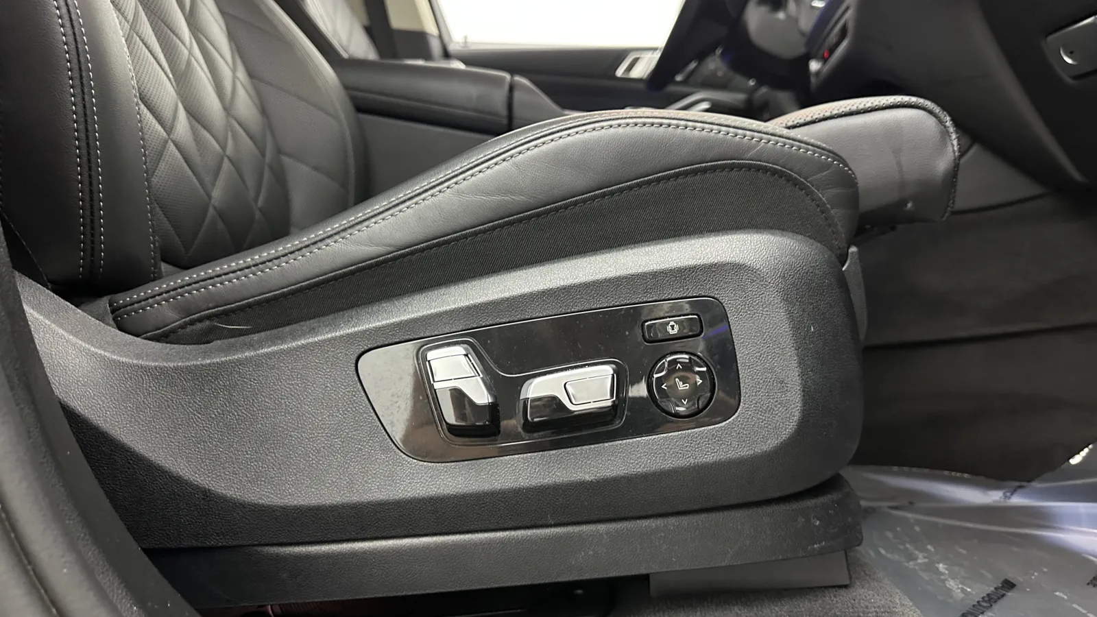 BMW X7 photo 52
