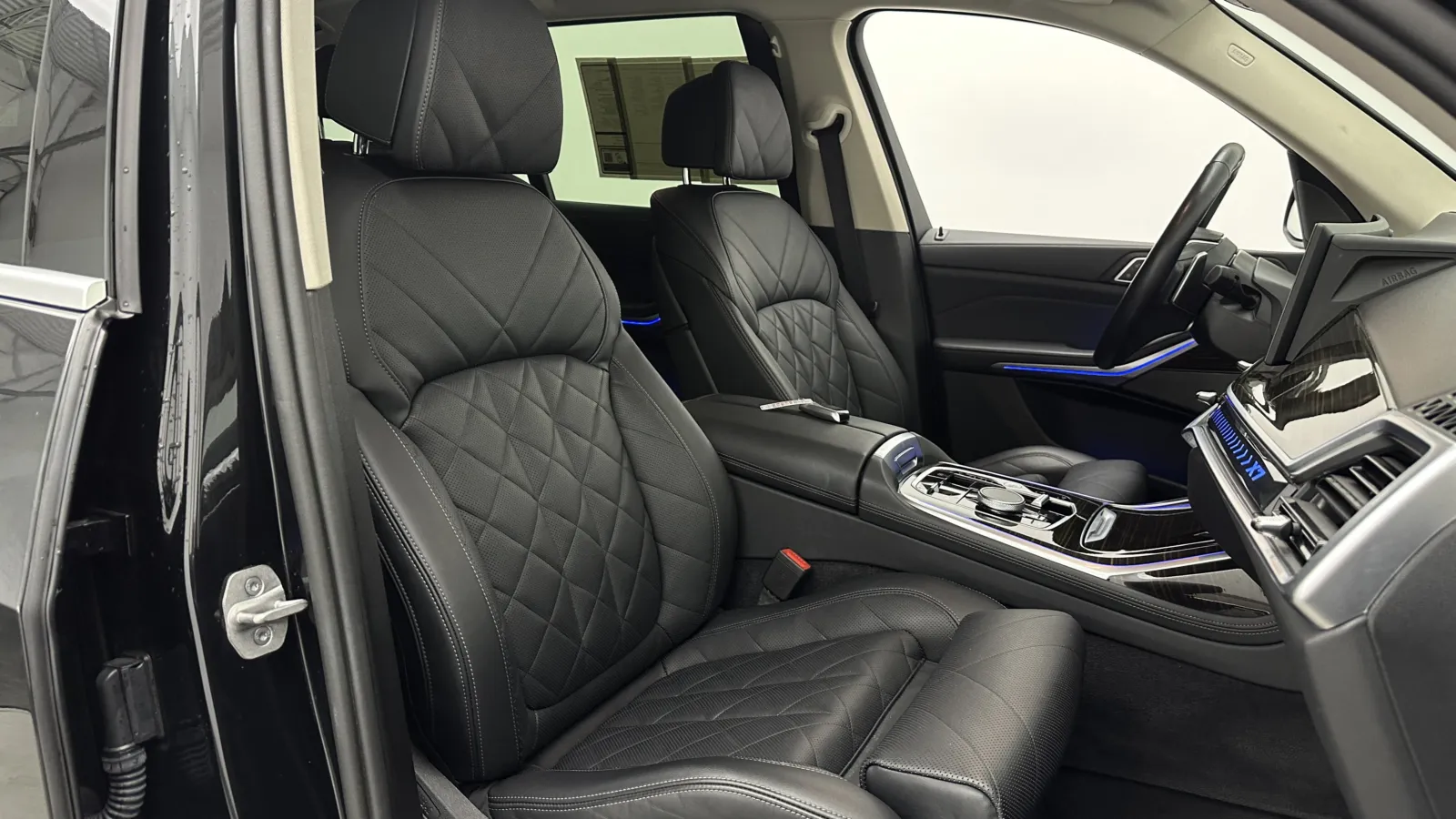 BMW X7 photo 53