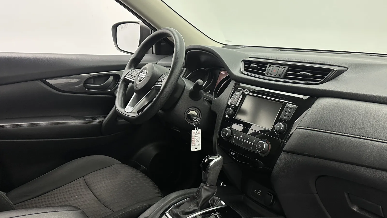 Nissan Rogue photo 31