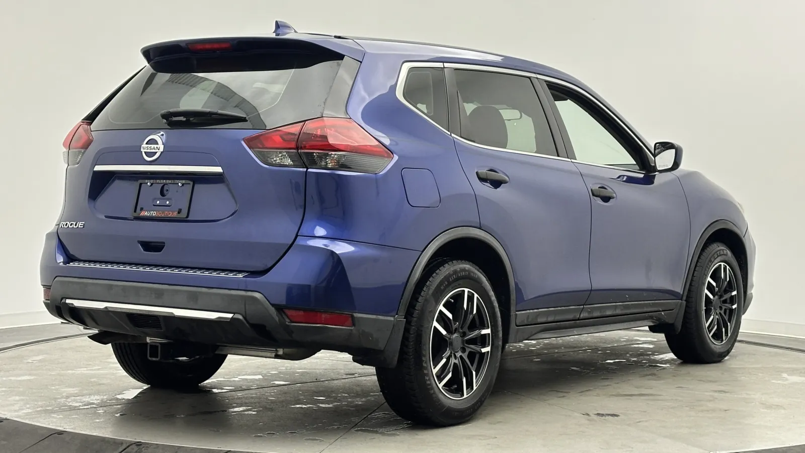 Nissan Rogue photo 7