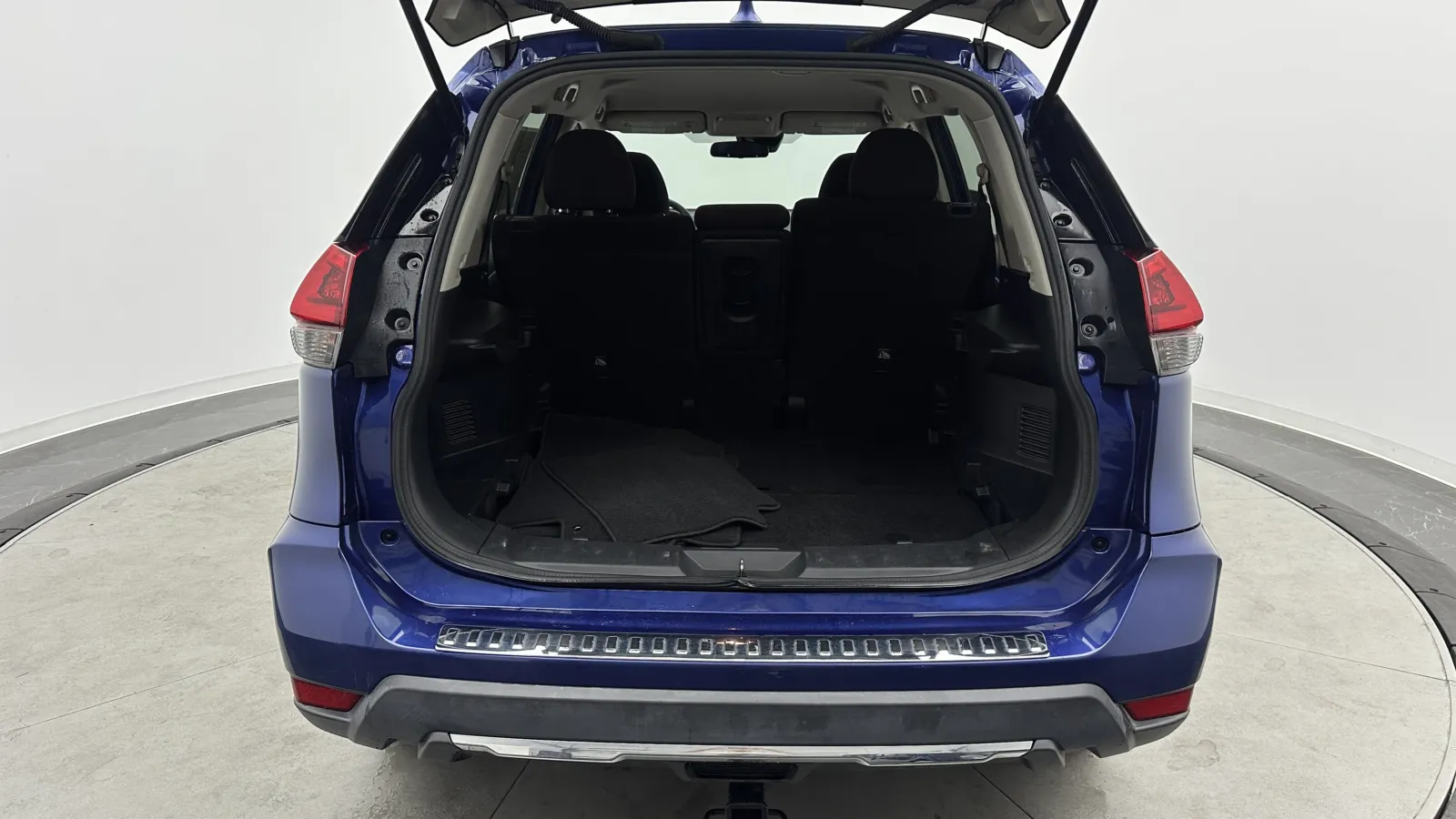 Nissan Rogue photo 22