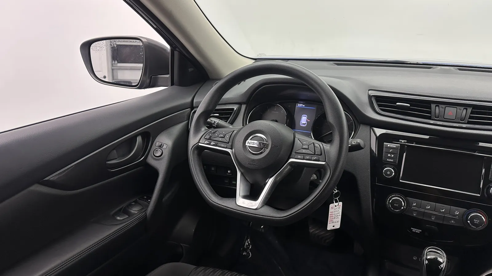 Nissan Rogue photo 27