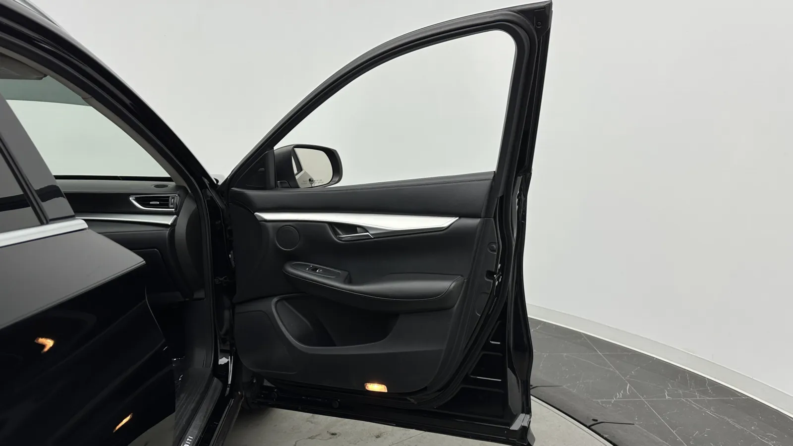 Infiniti QX50 photo 35