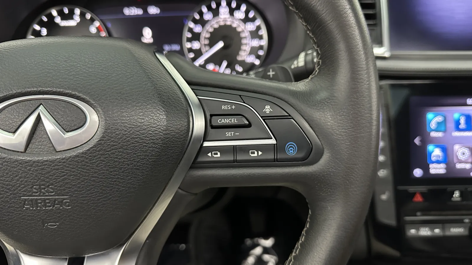 Infiniti QX50 photo 24