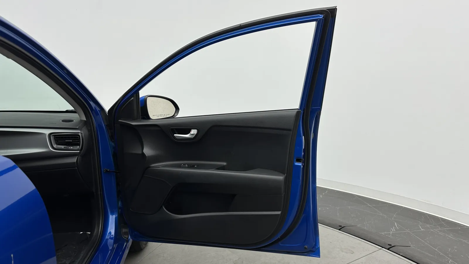 Kia Rio photo 29