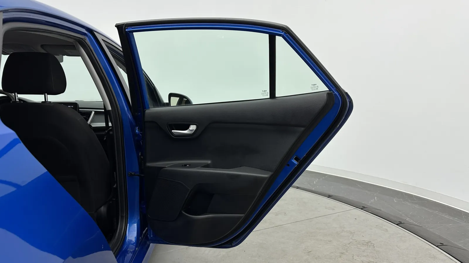 Kia Rio photo 23