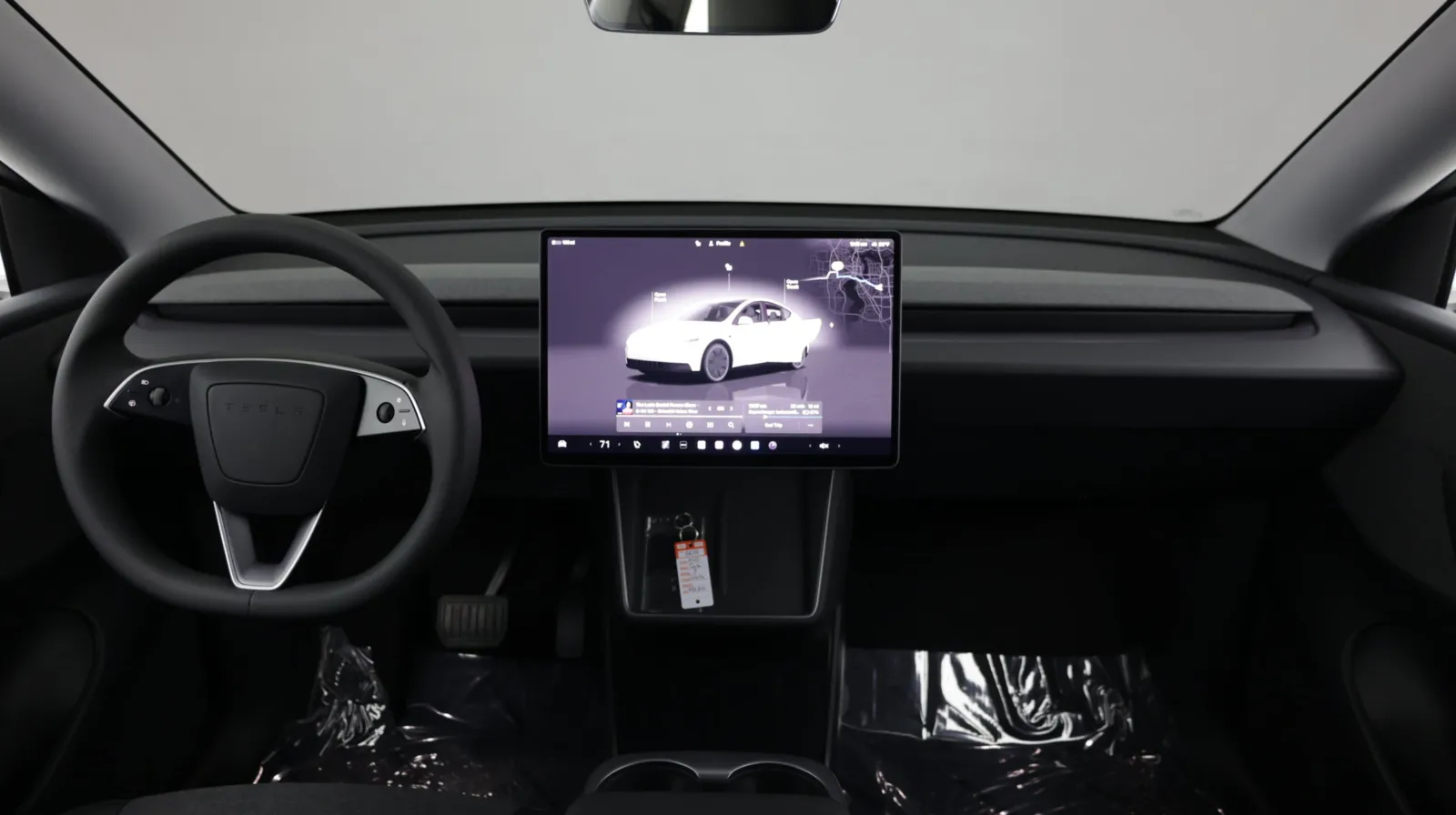 Tesla Model Y photo 27