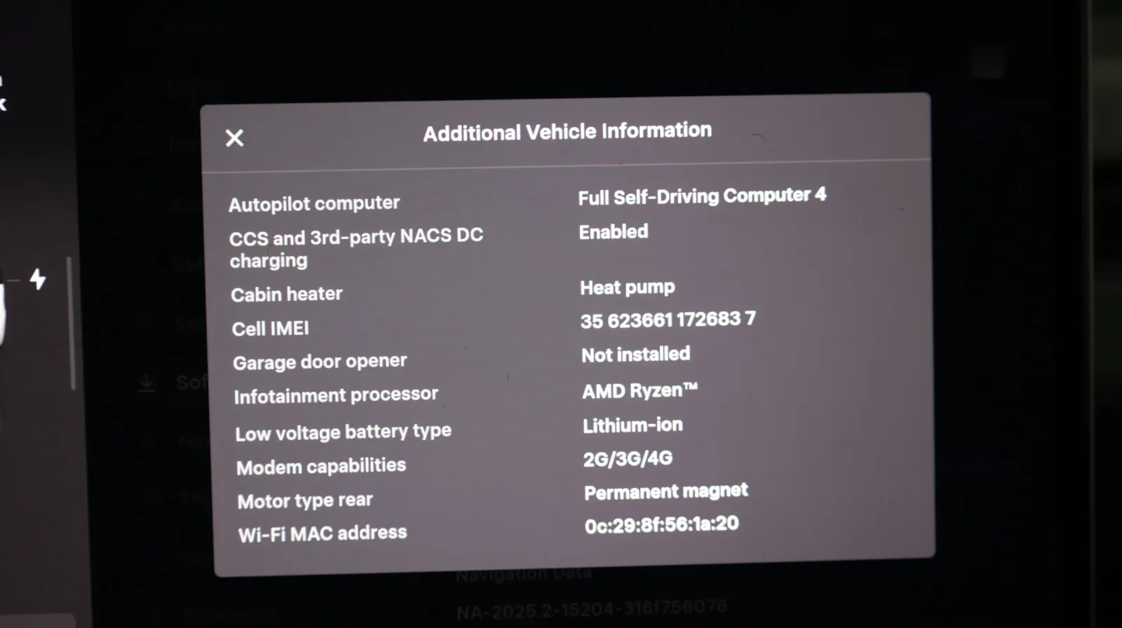 Tesla Model Y photo 18