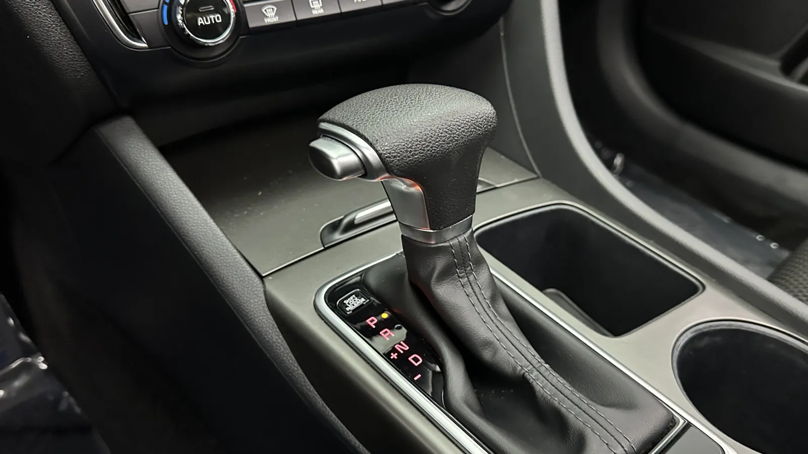 Kia Optima photo 18
