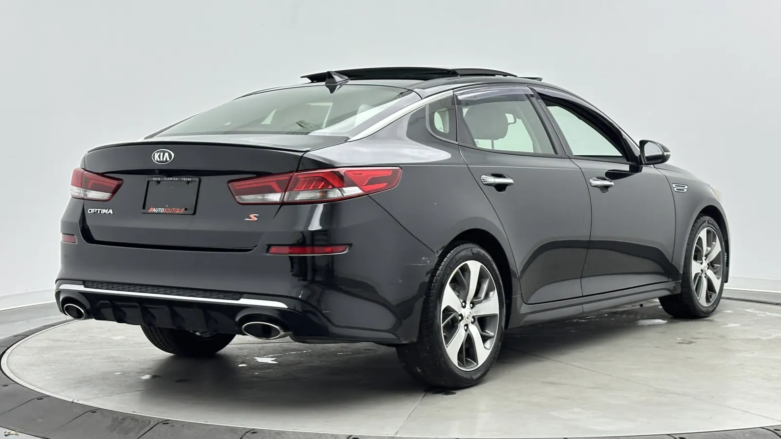 Kia Optima photo 8