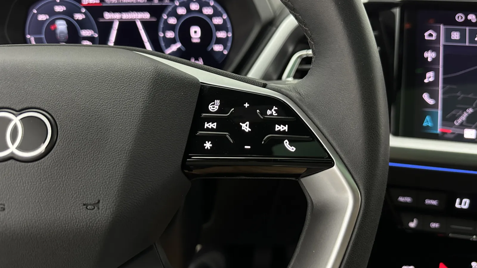 Audi e-tron Sportback photo 24