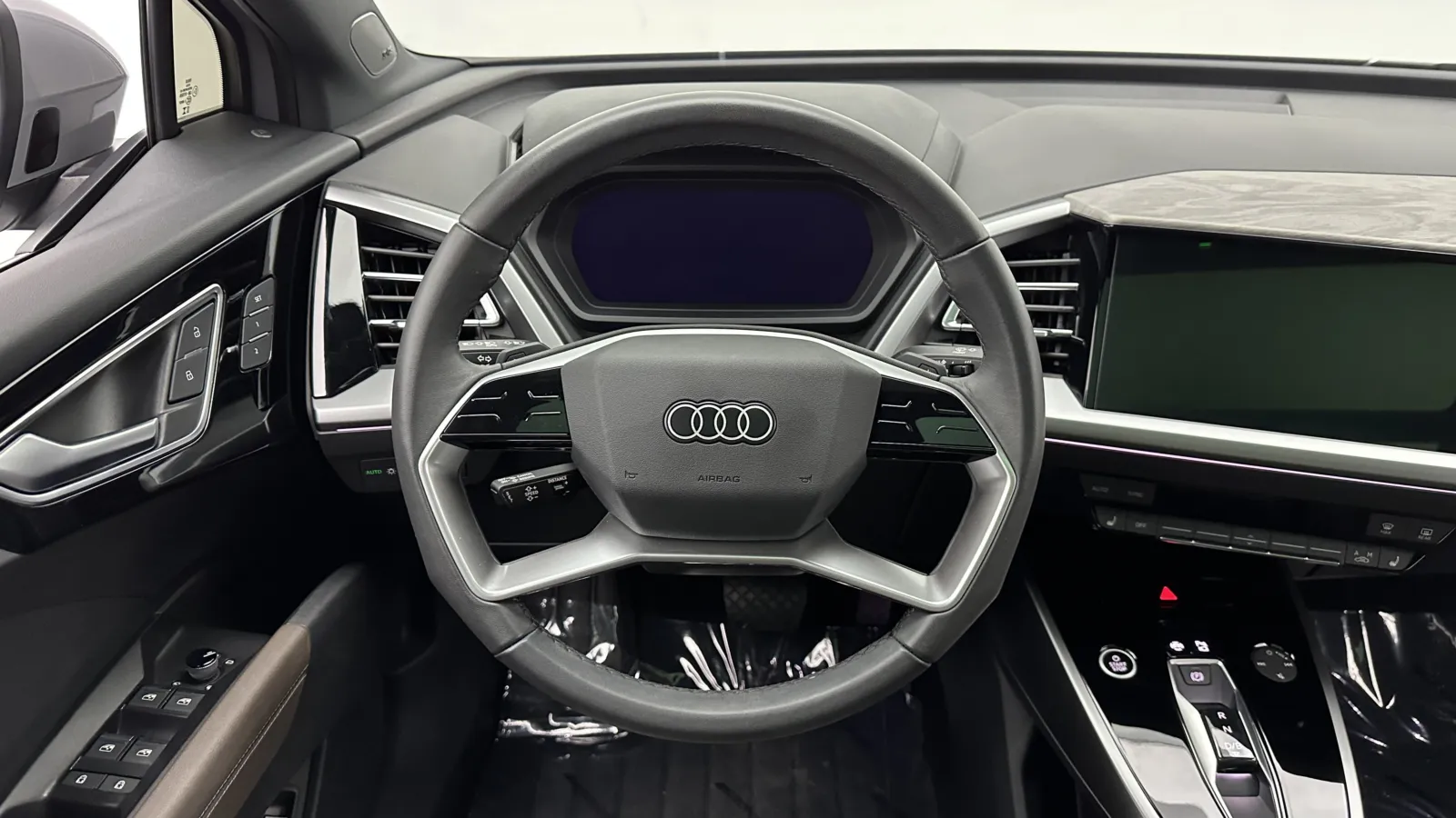 Audi e-tron Sportback photo 33