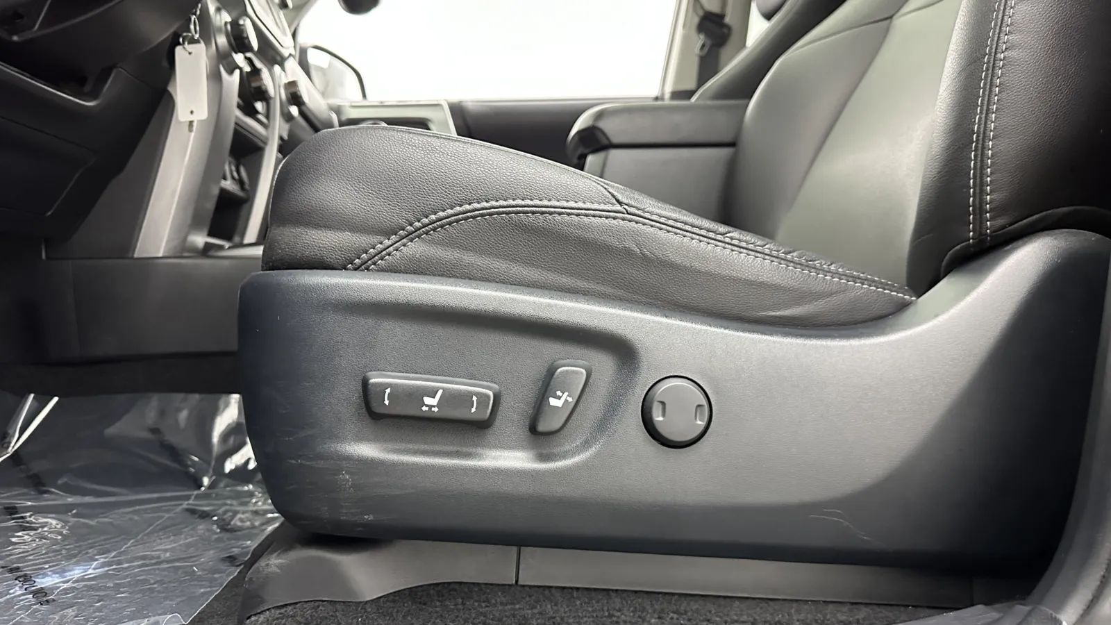 Toyota 4Runner photo 13