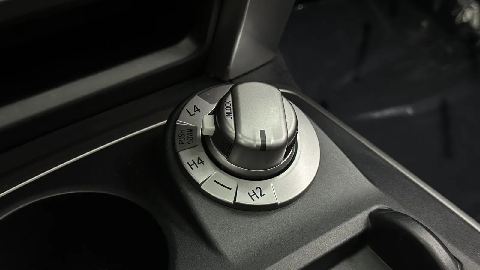 Toyota 4Runner photo 20