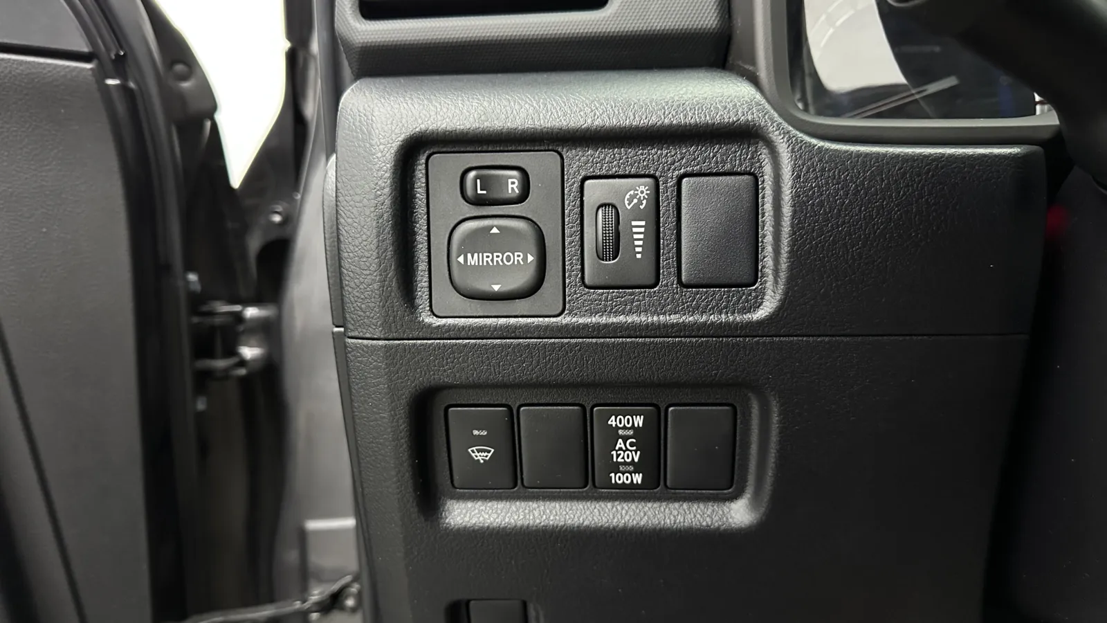 Toyota 4Runner photo 15