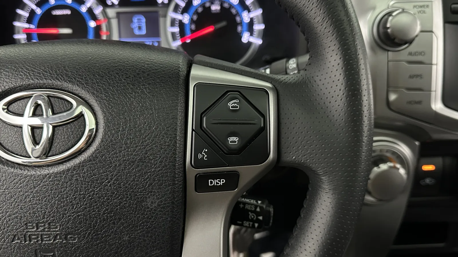 Toyota 4Runner photo 23