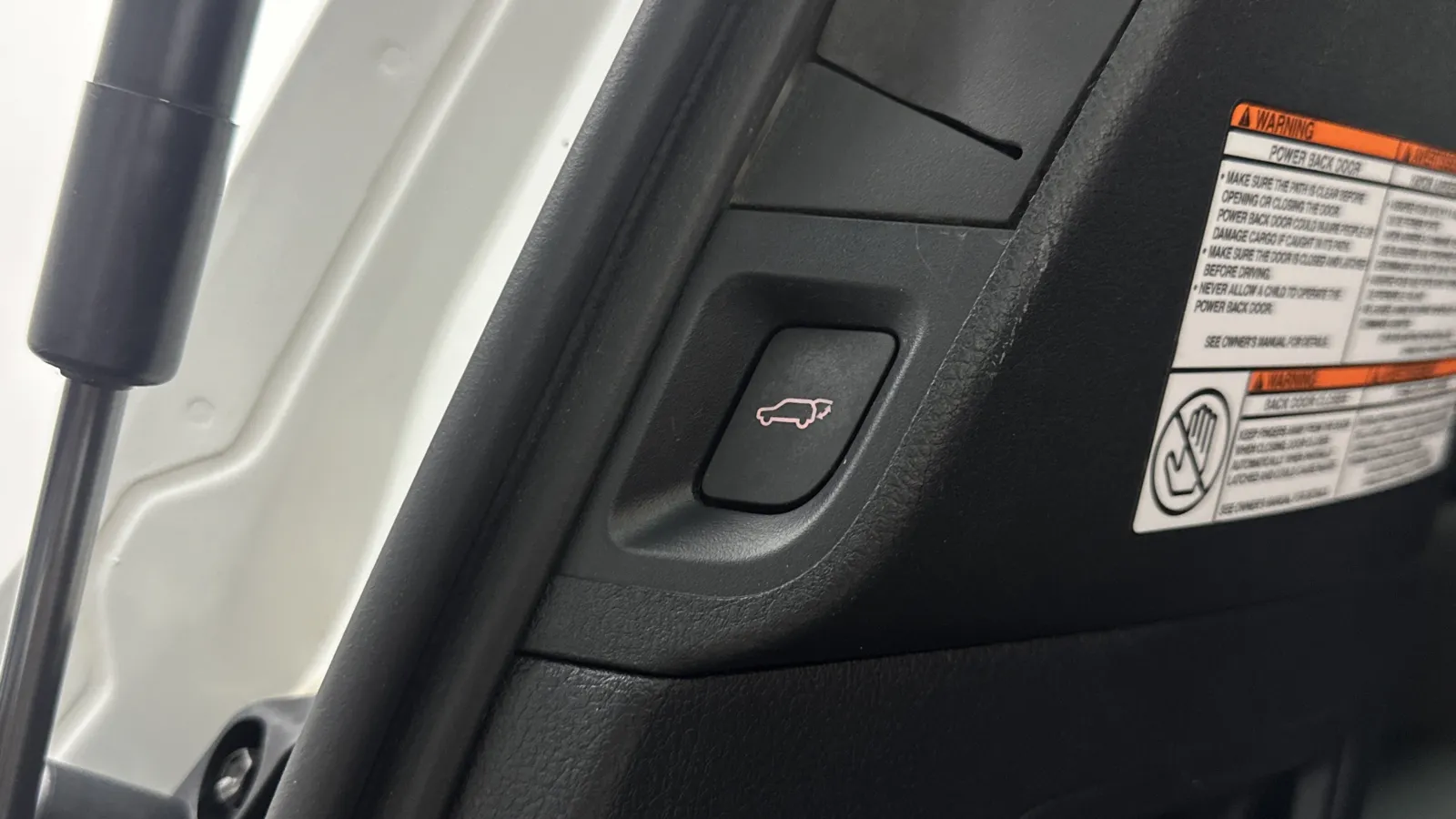 Toyota Sequoia photo 31