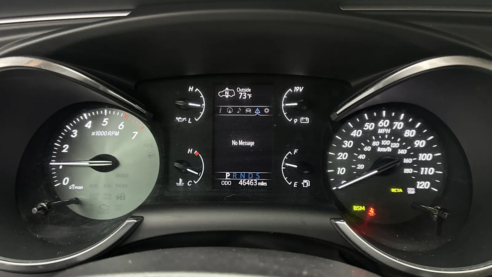 Toyota Sequoia photo 17