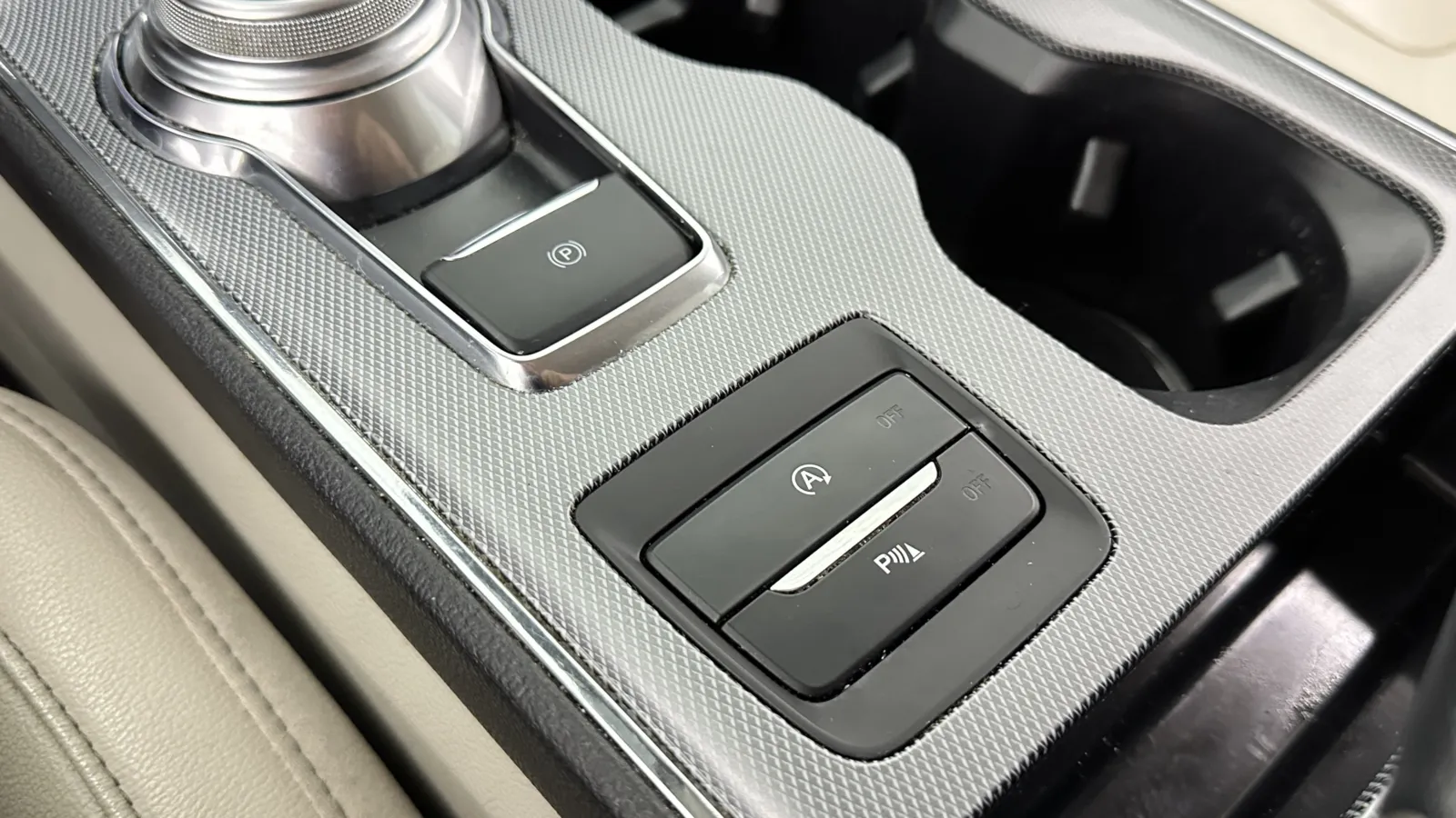 Ford Edge photo 15