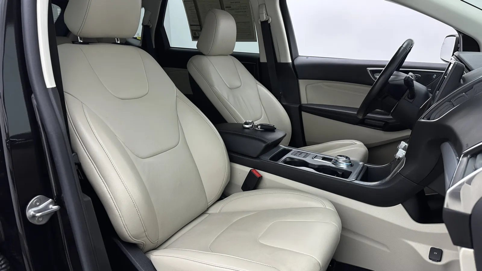Ford Edge photo 37