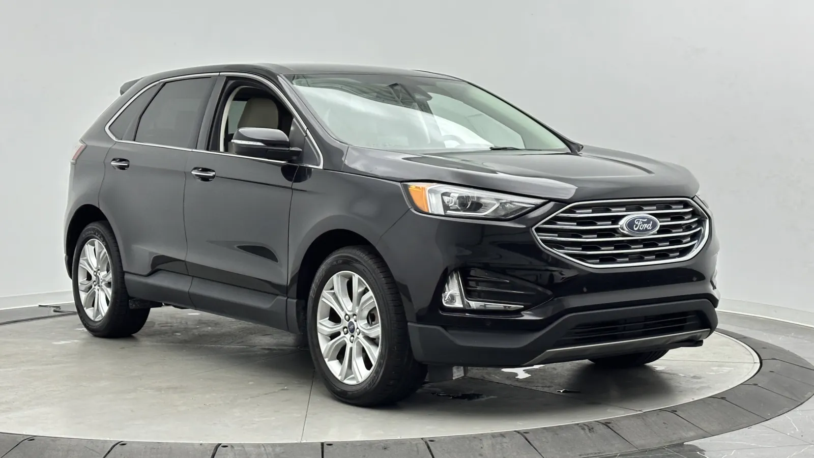 Ford Edge photo 3